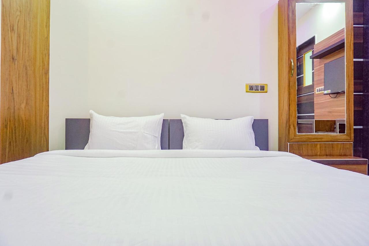 Double Room Shared Toilet