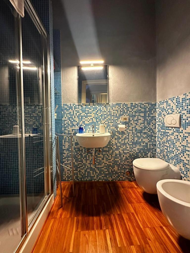 Double Room Private External Bathroom