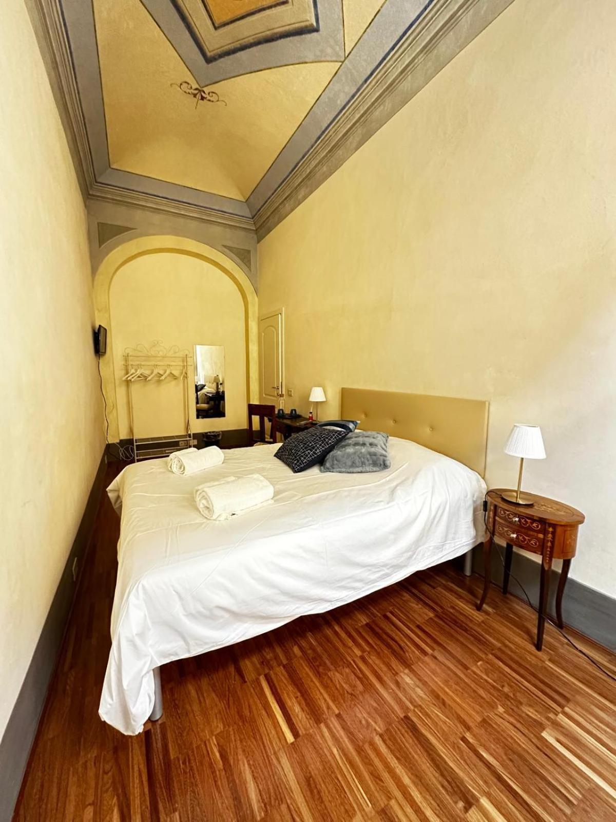 Double Room Private External Bathroom