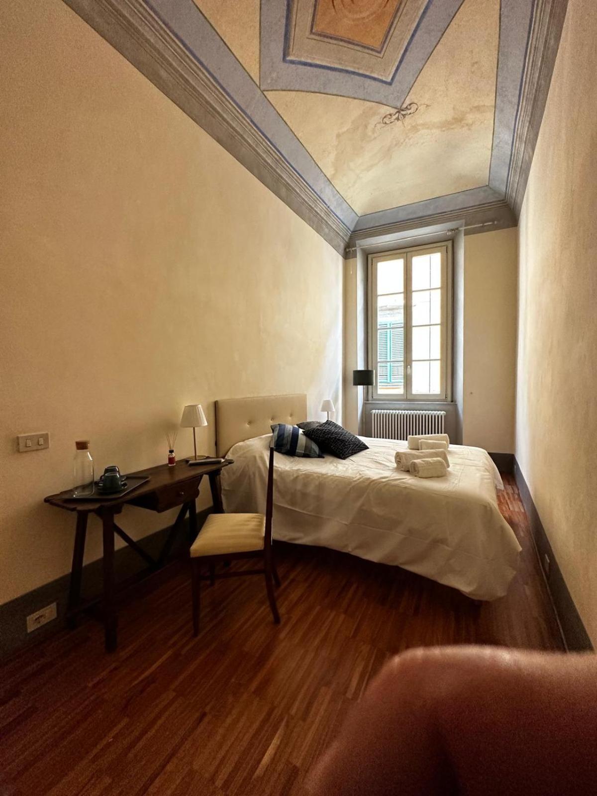 Double Room Private External Bathroom