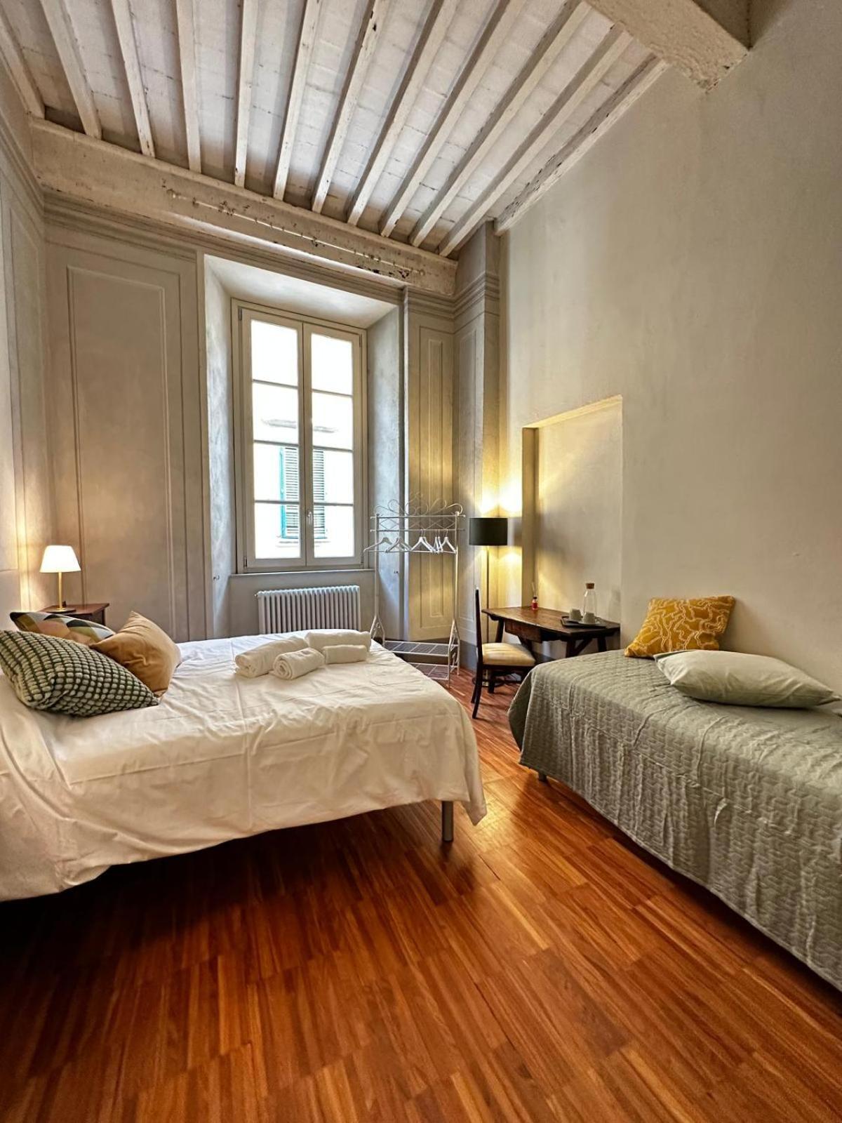 Double Room Private External Bathroom