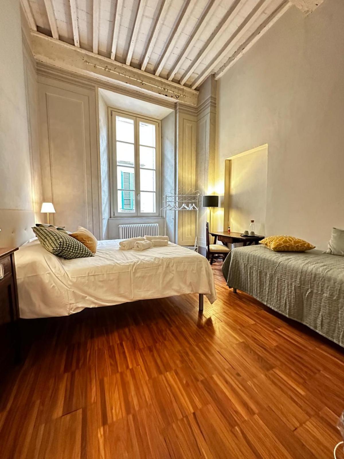Double Room Private External Bathroom