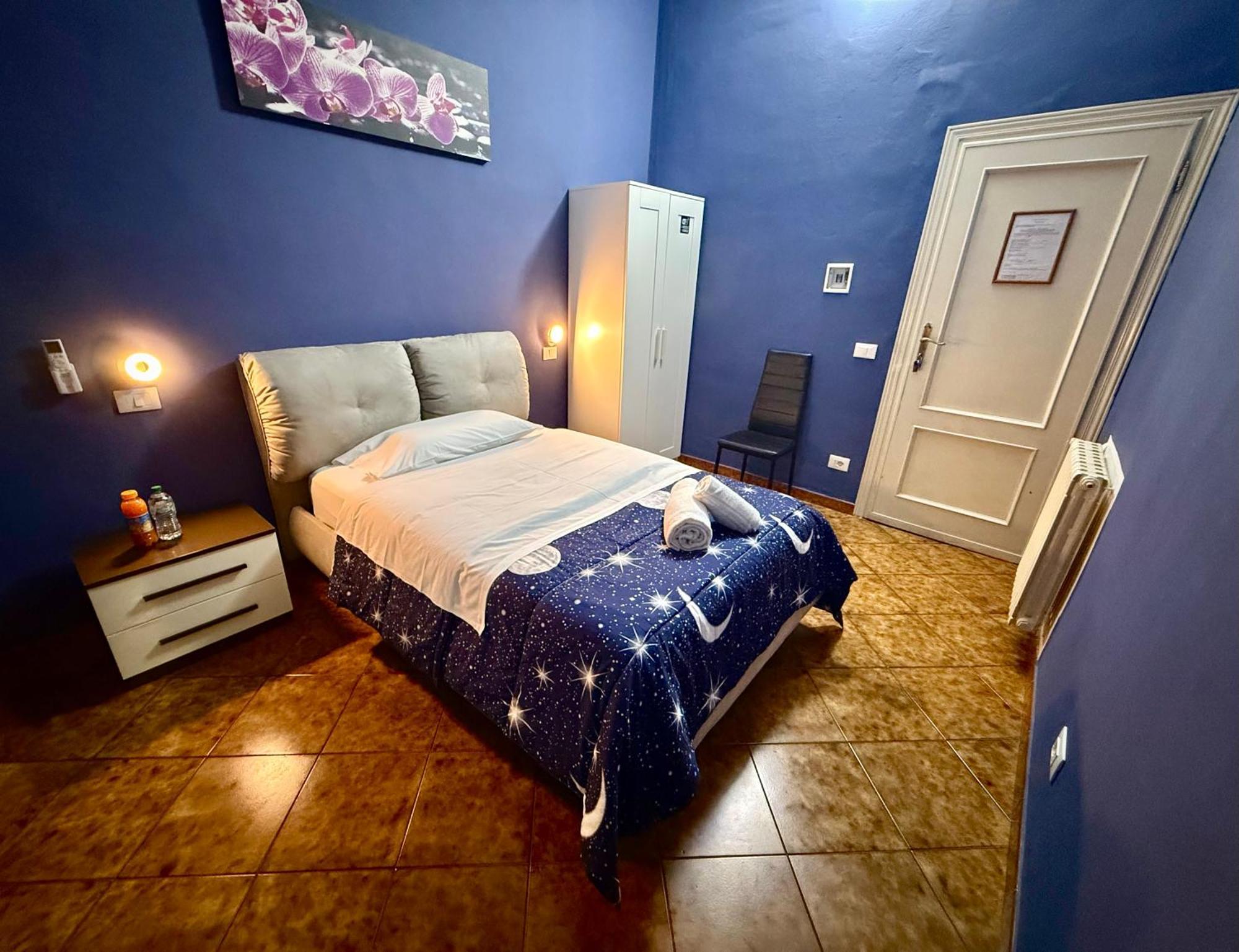 Camera Singola con Bagno Privato