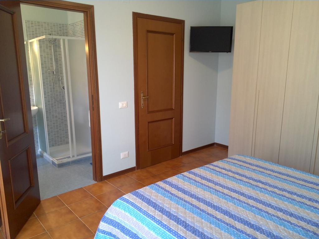 Double Room Private Bathroom
