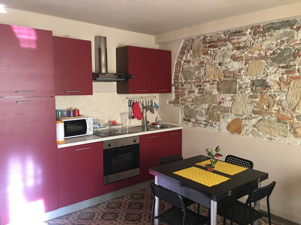 Single Room,370925902:JPEG