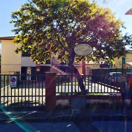 Gino'S House-3