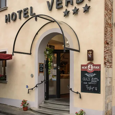 Hotel Caffè Verdi - 24 hours Reception-3
